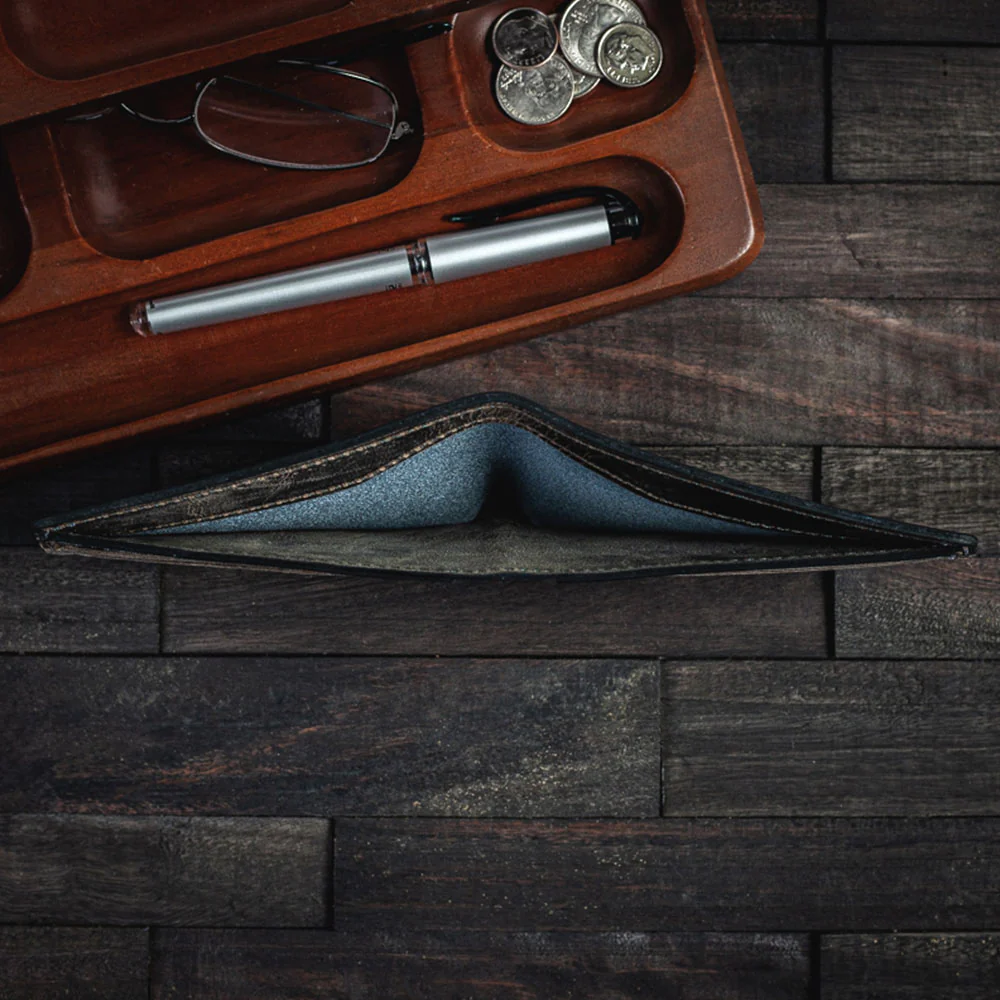 Tahoe Bifold - Image 30