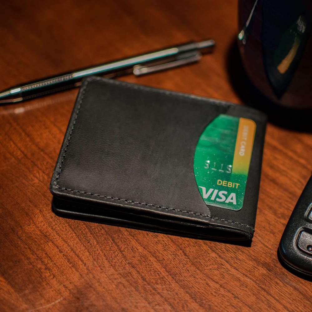 George Slimline Card Holder - Image 9